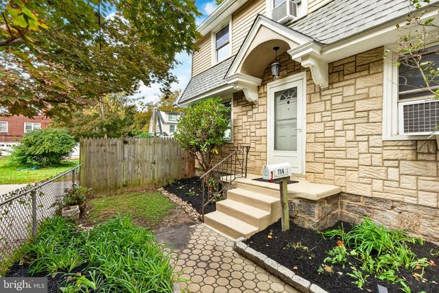 714 LINDALE AVE, Drexel Hill, PA 19026