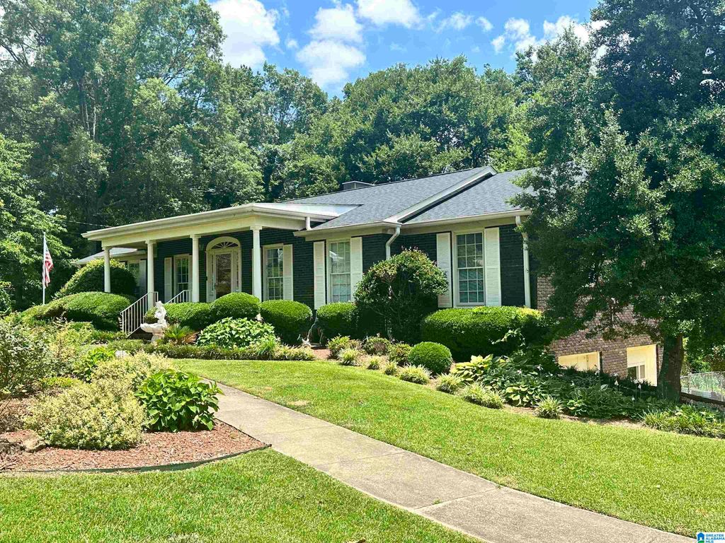 17 CHRISTOPHER WAY, Anniston, AL 36207