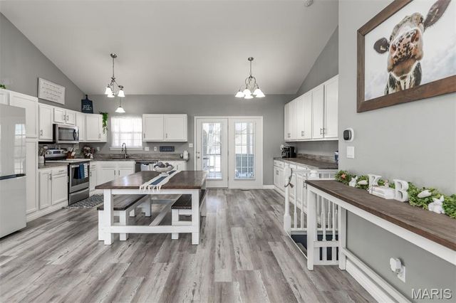 17 Concord Drive, Crystal City, MO 63019