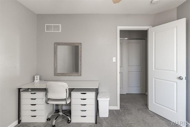 17 Concord Drive, Crystal City, MO 63019