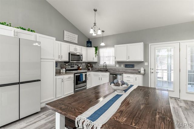 17 Concord Drive, Crystal City, MO 63019