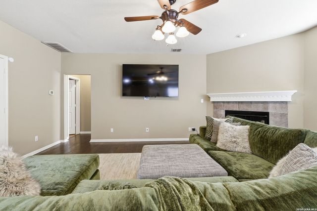 209 Summit View, Cibolo, TX 78108