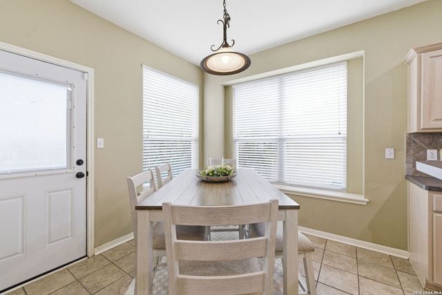 209 Summit View, Cibolo, TX 78108