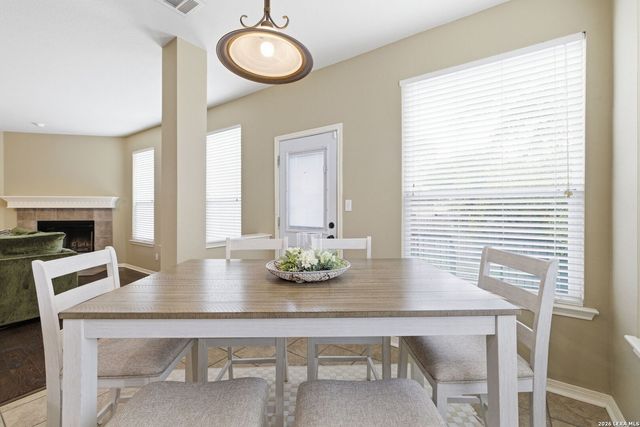 209 Summit View, Cibolo, TX 78108