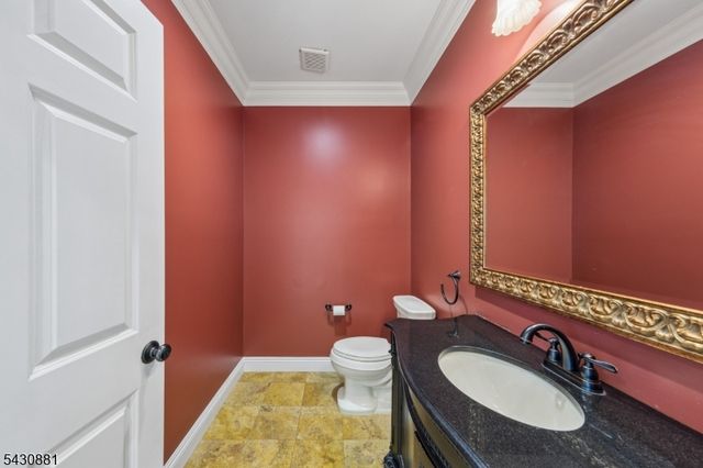 14 OShaughnessy Lane, Closter Boro, NJ 07624