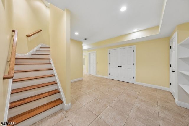 14 OShaughnessy Lane, Closter Boro, NJ 07624