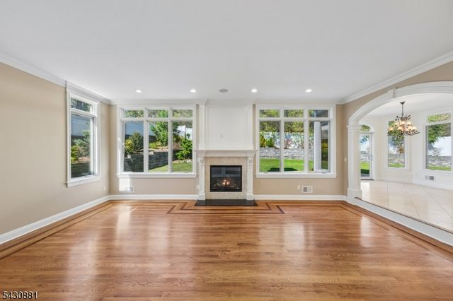 14 OShaughnessy Lane, Closter Boro, NJ 07624