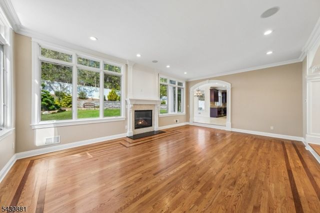 14 OShaughnessy Lane, Closter Boro, NJ 07624