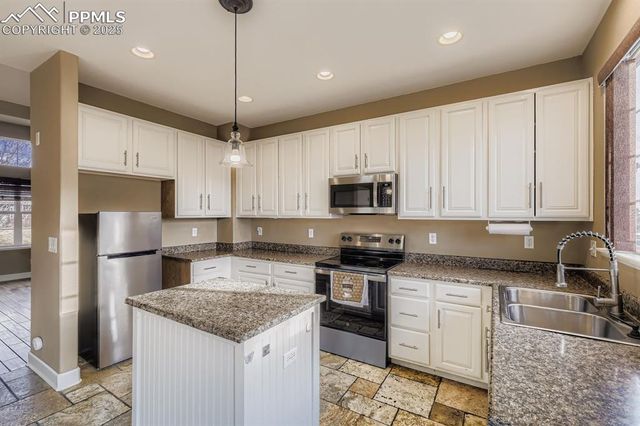 2185 Wagon Gap Trail, Monument, CO 80132