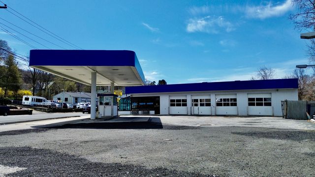 680 Main Street, Ansonia, CT 06401