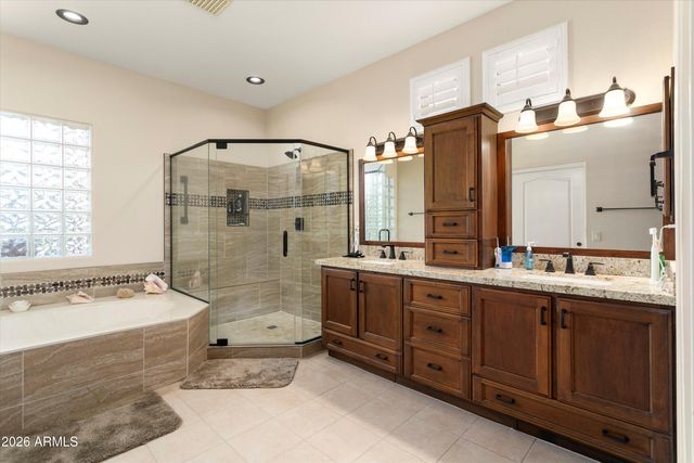 16238 W SANDIA PARK Drive, Surprise, AZ 85374