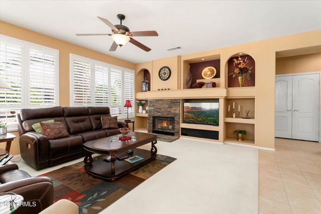 16238 W SANDIA PARK Drive, Surprise, AZ 85374