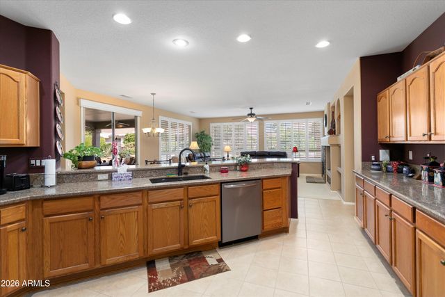 16238 W SANDIA PARK Drive, Surprise, AZ 85374