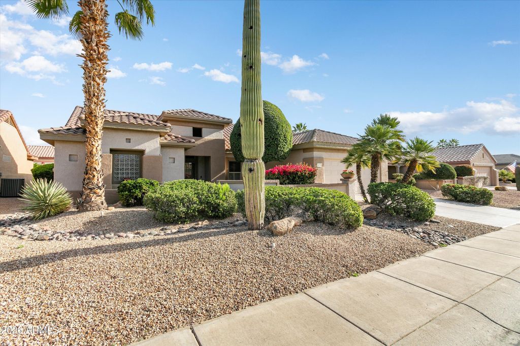 16238 W SANDIA PARK Drive, Surprise, AZ 85374