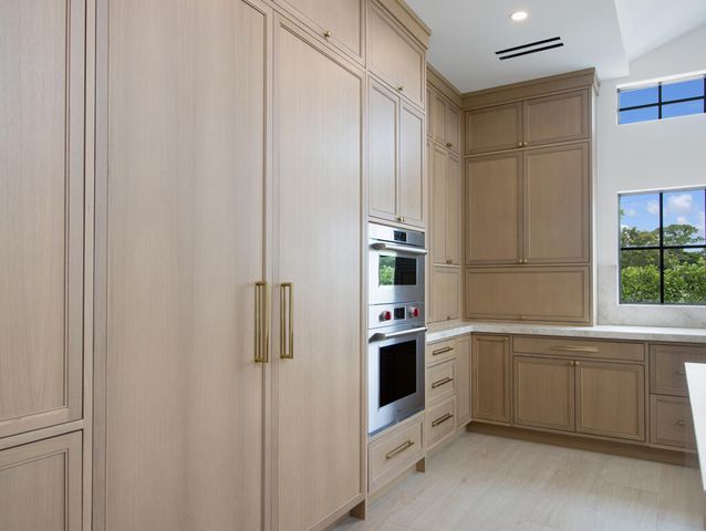 4909 PINEVIEW Circle, Delray Beach, FL 33445