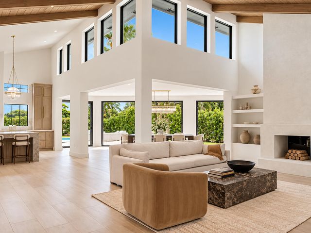 4909 PINEVIEW Circle, Delray Beach, FL 33445