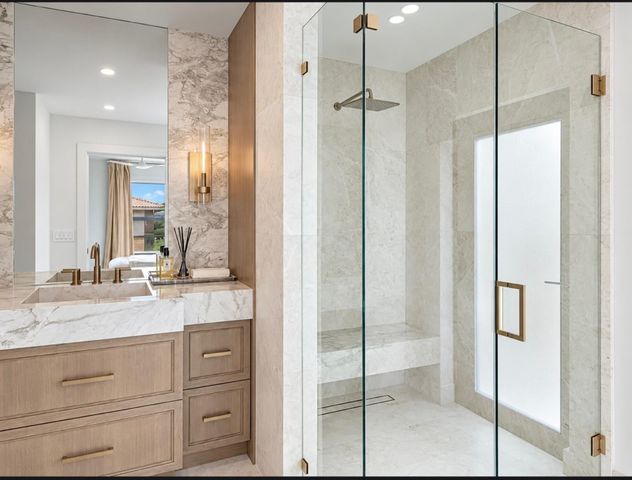4909 PINEVIEW Circle, Delray Beach, FL 33445