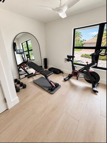 4909 PINEVIEW Circle, Delray Beach, FL 33445