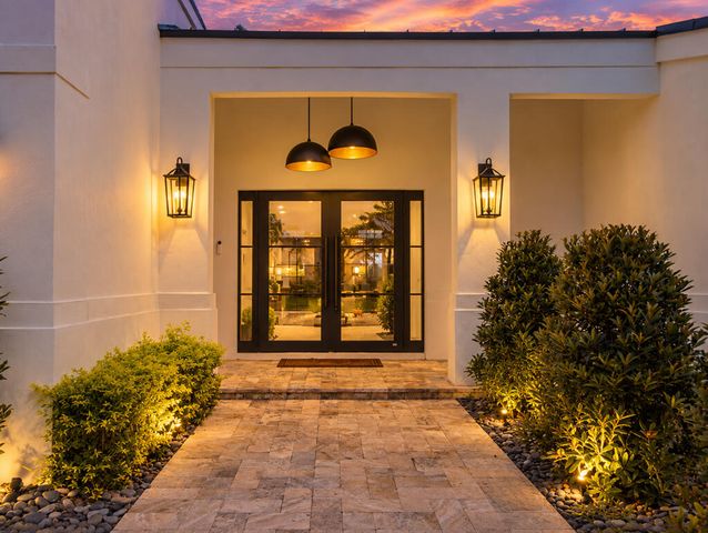 4909 PINEVIEW Circle, Delray Beach, FL 33445