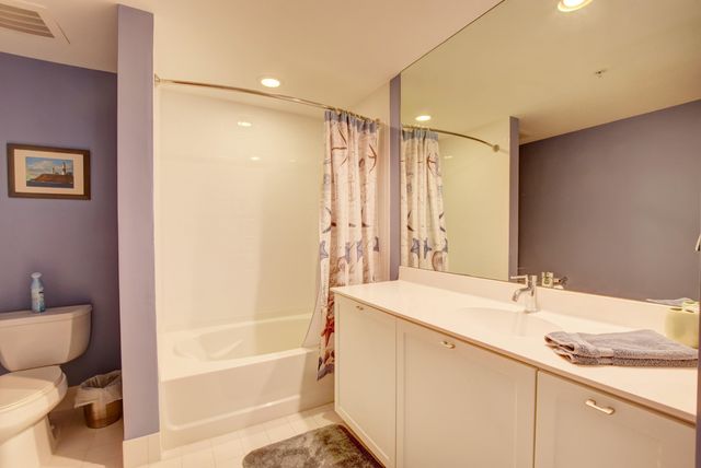 225 NE 1st Street 306, Delray Beach, FL 33444