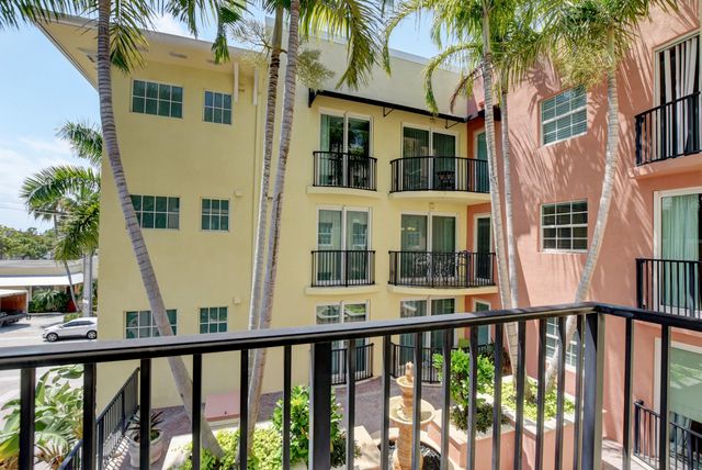 225 NE 1st Street 306, Delray Beach, FL 33444