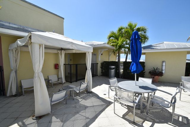 225 NE 1st Street 306, Delray Beach, FL 33444