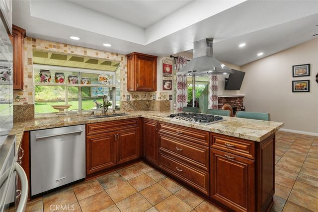 8033 Stonemist, Jurupa Valley, CA 92509