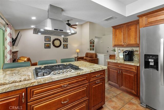 8033 Stonemist, Jurupa Valley, CA 92509