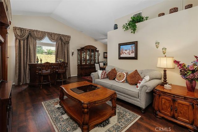 8033 Stonemist, Jurupa Valley, CA 92509