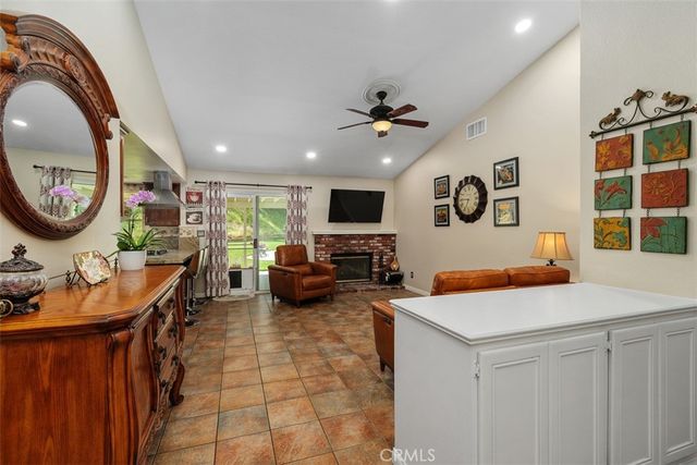 8033 Stonemist, Jurupa Valley, CA 92509