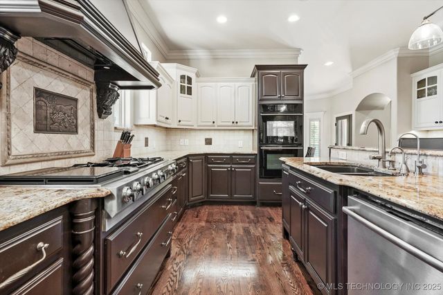 14052 S Kingston Avenue, Bixby, OK 74008