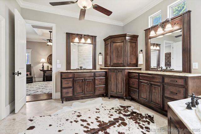 14052 S Kingston Avenue, Bixby, OK 74008