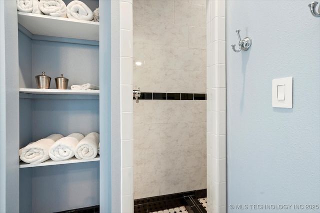 14052 S Kingston Avenue, Bixby, OK 74008