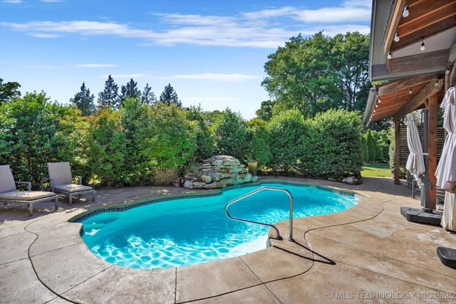 14052 S Kingston Avenue, Bixby, OK 74008