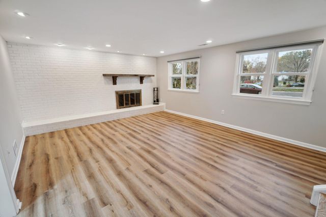 1710 PALM SPRINGS DR, Vienna, VA 22182