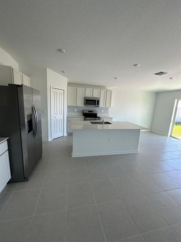 4757 KATRINA DRIVE, Haines City, FL 33844