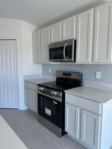 4757 KATRINA DRIVE, Haines City, FL 33844