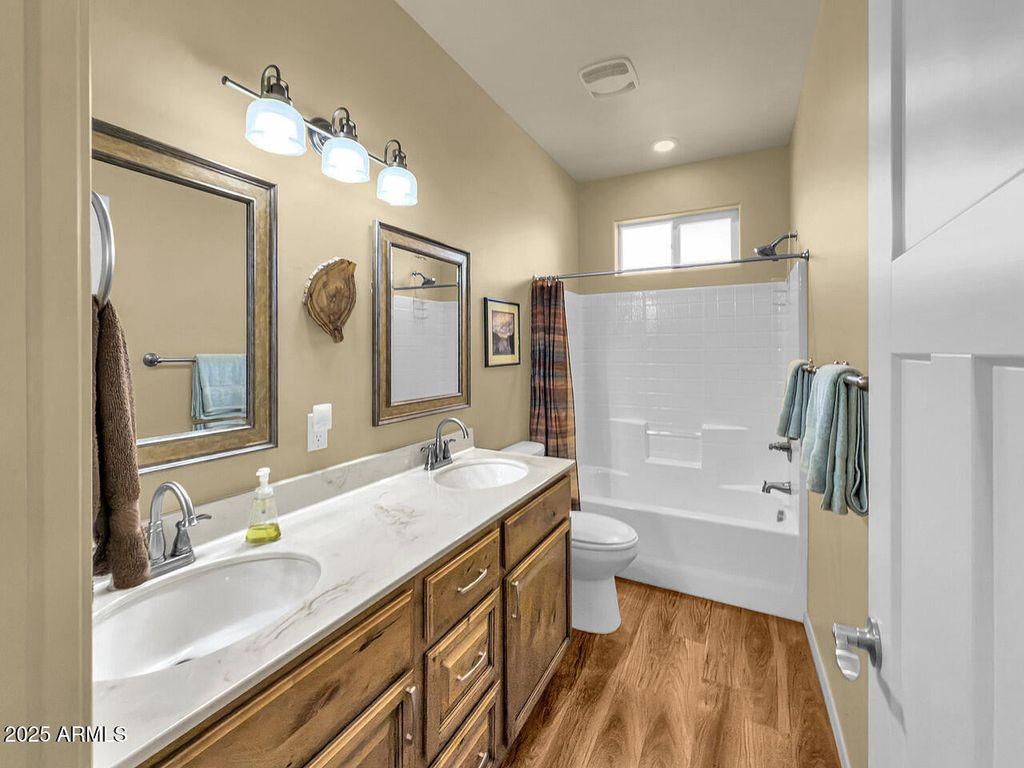 Image 29 of property listing at 1400 N EAGLE VIEW Drive, Cottonwood, AZ 86326