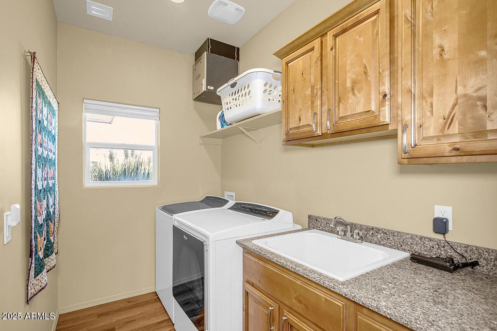 Image 31 of property listing at 1400 N EAGLE VIEW Drive, Cottonwood, AZ 86326