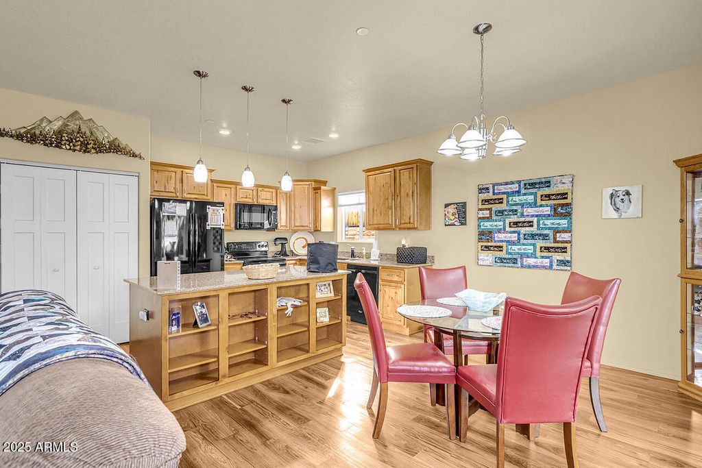Image 9 of property listing at 1400 N EAGLE VIEW Drive, Cottonwood, AZ 86326