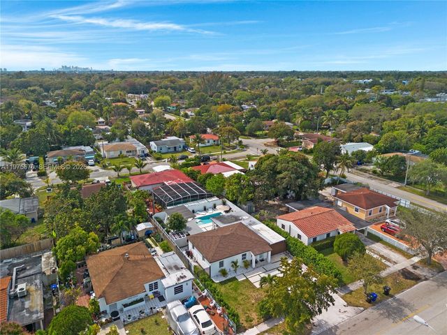 920 NE 159th St 0, North Miami Beach, FL 33162