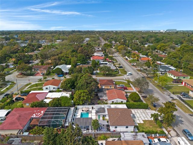 920 NE 159th St 0, North Miami Beach, FL 33162