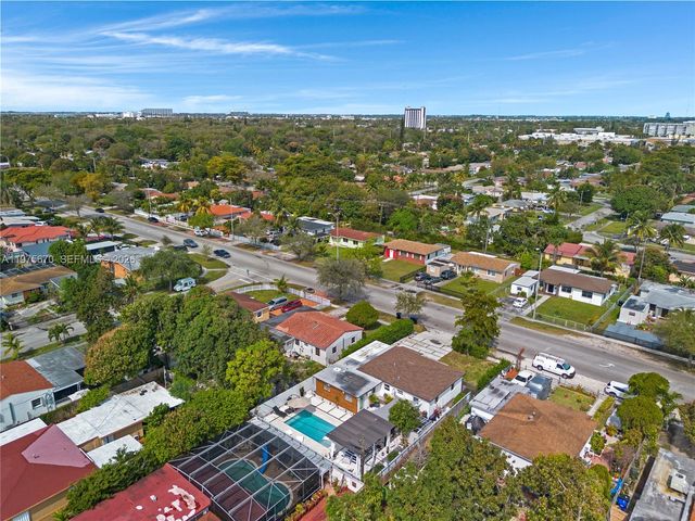 920 NE 159th St 0, North Miami Beach, FL 33162