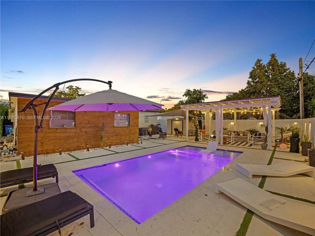 920 NE 159th St 0, North Miami Beach, FL 33162