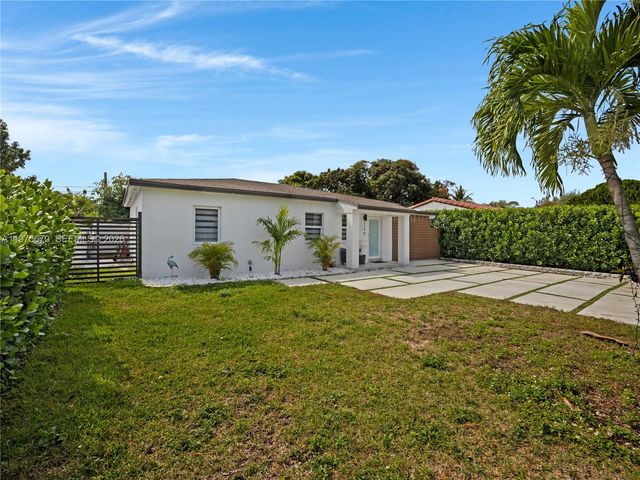 920 NE 159th St 0, North Miami Beach, FL 33162