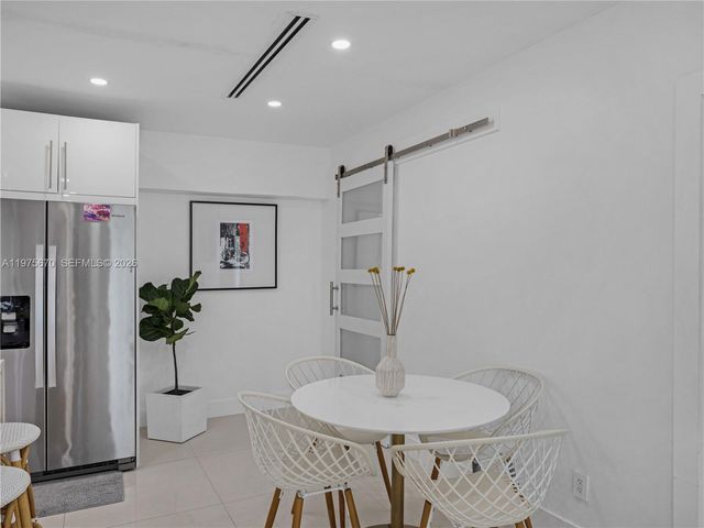 920 NE 159th St 0, North Miami Beach, FL 33162