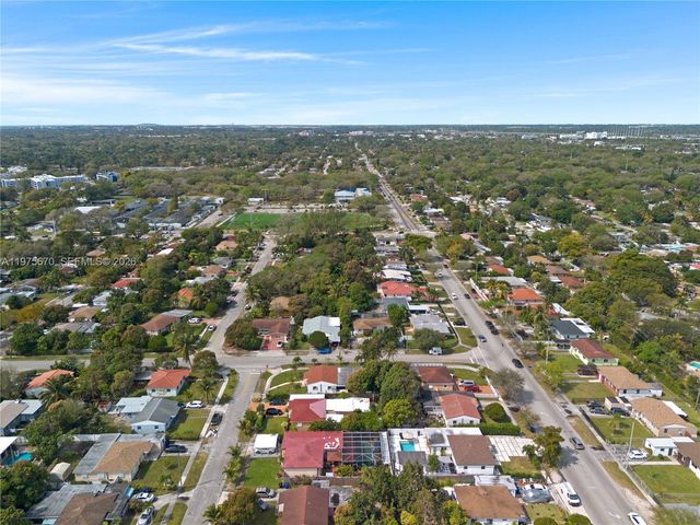 920 NE 159th St 0, North Miami Beach, FL 33162