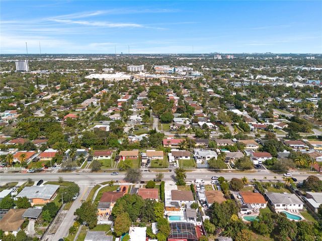920 NE 159th St 0, North Miami Beach, FL 33162