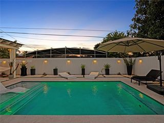 920 NE 159th St 0, North Miami Beach, FL 33162