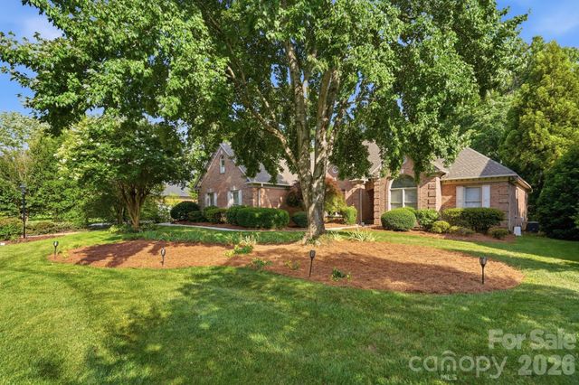 13101 Darby Chase Drive, Charlotte, NC 28277